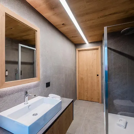 Dalania Mountain Apartment *